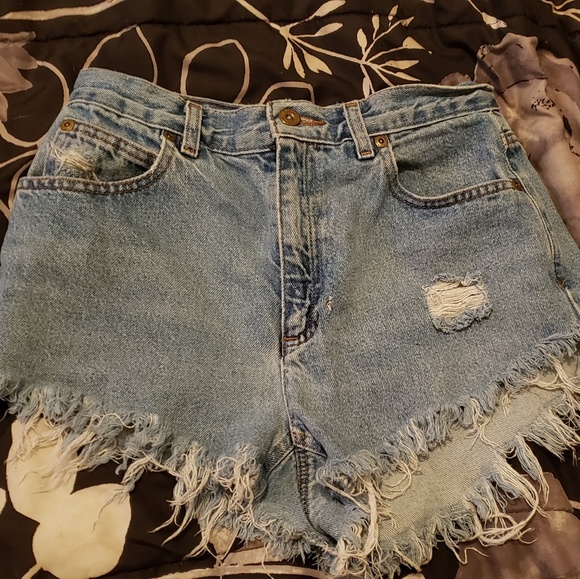 (TRADE FOR LINDSEY)   highwaisted jean shorts - Picture 1 of 3
